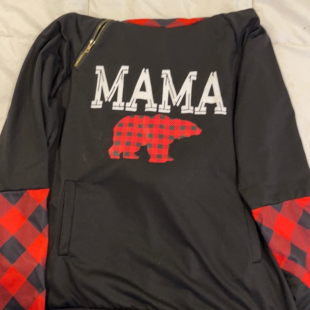 Mama bear sweatshirt size Medium brand new. Never been worn